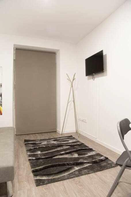Comodo Y Agradable Estudio En Madrid Centro A5 Kültér fotó
