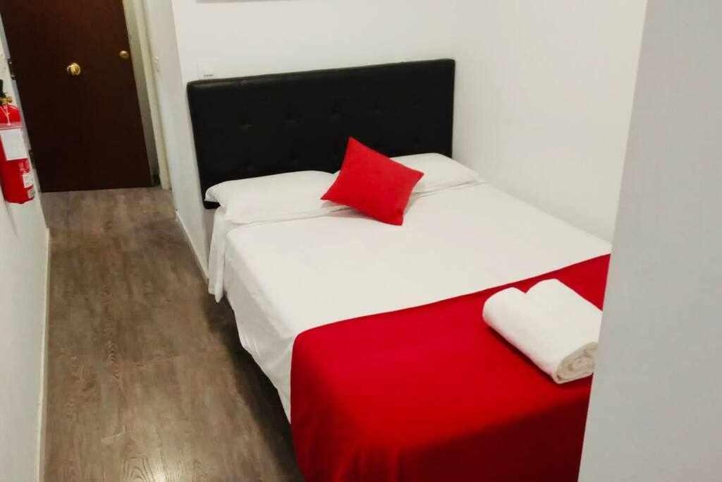 Comodo Y Agradable Estudio En Madrid Centro A5 Kültér fotó